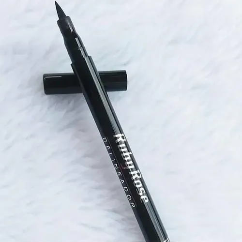 Delineador fibra Ruby Rose HB090 color negro
