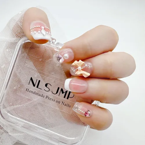 Juego De Uñas Postizas Mediano French Bow Nlsjmp