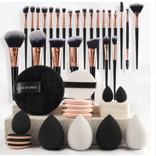 Set De Brochas De Maquillaje Sumshy 45 Piezas Negro