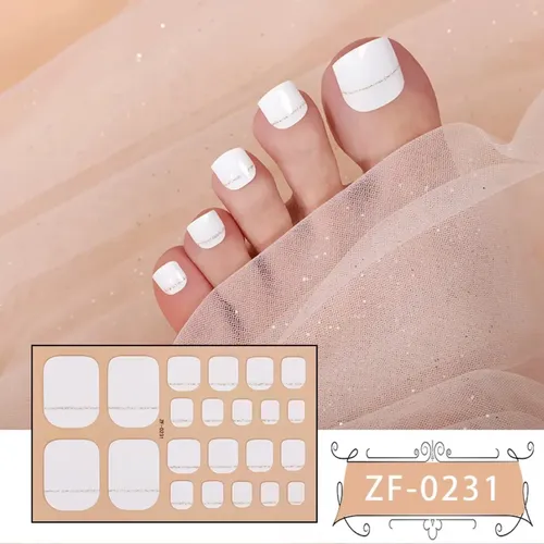 Tiras De Uñas Gel Para Pies Autoadhesivas 22u – No Necesita Lampara UV – Blanco Linea Dorada