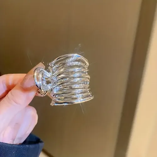D. Accesorio Para El Cabello Elegante Para Coleta Alta O