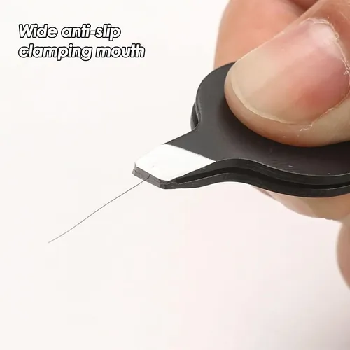 Pinza Para Cejas Y Barba En Acero Inoxidable