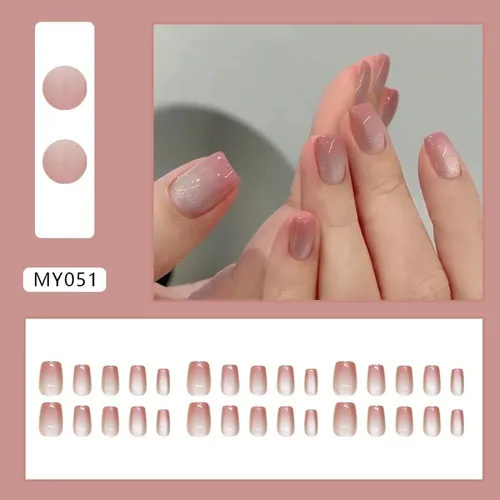 Uñas Portátiles Con Forma De Ojo De Gato Que Persiguen La Lu