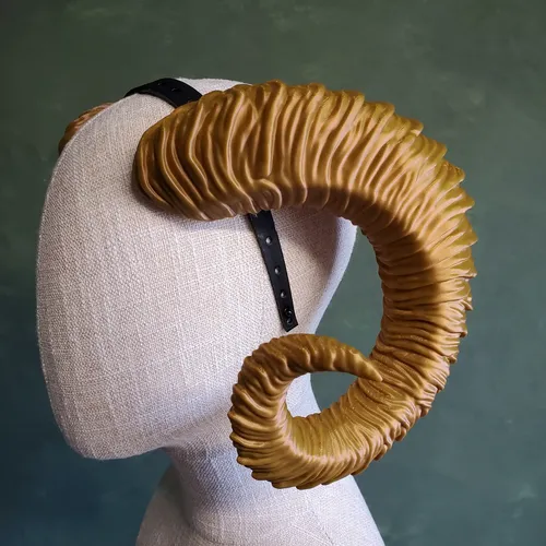 Diadema De Cuernos De Cabra: Accesorio Unisex De Halloween