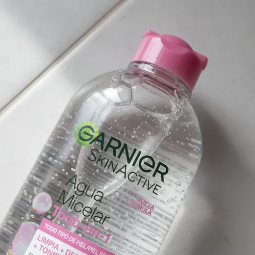 Agua Micelar Garnier Skin Active Todo En 1 X 400 Ml