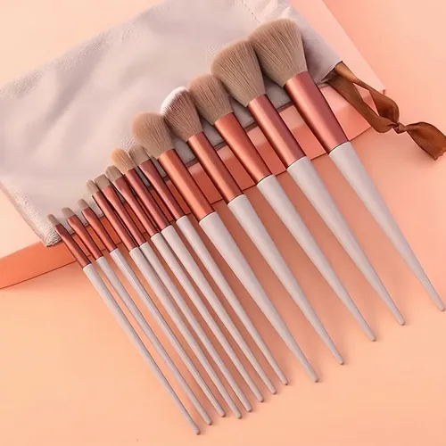 Set De 13 Brochas De Maquillaje Belmira Marrones Con Estuche