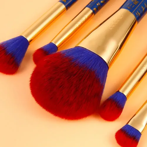 A Juego De Brochas De Maquillaje Docolor De Gato Bastet, Lo
