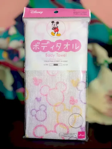Daiso Disney Toalla Exfoliante Body Towel