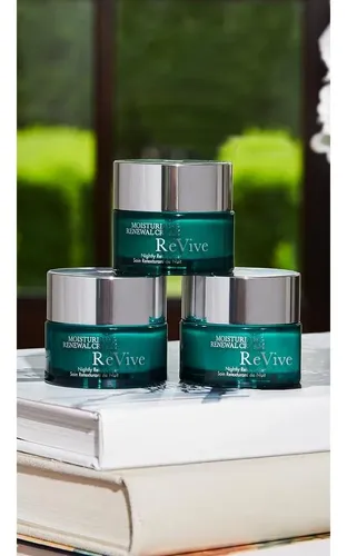 Révive Crema Noche Renovadora Hidratante Mujer 1.7 Fl Oz