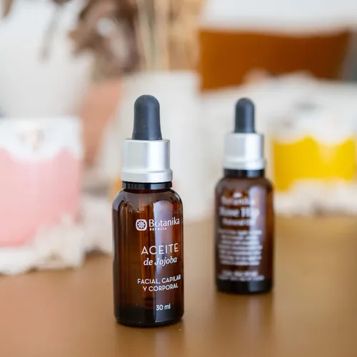 Aceite De Jojoba Para Acne Imperfecciones Y Cabello Frágil Botanika