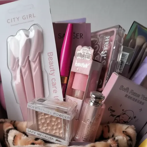 Ramo Maquillaje Y Skincare 20 Productos