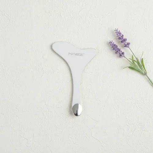 Gua Sha Metálica Y/o Plantilla De Eyeliner/ Delineado Naez
