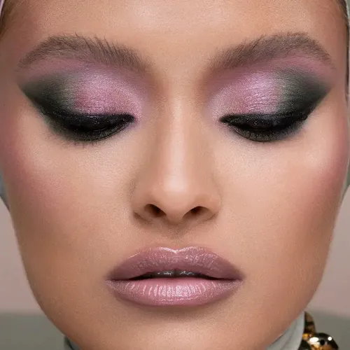 Paleta de Sombras Natasha Denona Retro Glam con 15 Tonos Mate