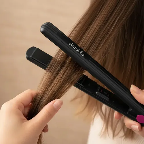 Planchita De Pelo Profesional Ion Ceramica Decakila Tipo Gama Negro Kesh014
