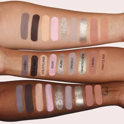 Paleta de Sombras Huda Beauty Icy Nude con 18 Tonos de Acabado Brillante