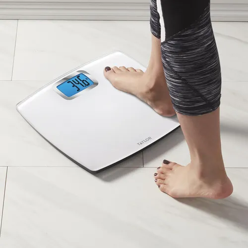 Báscula Digital Taylor De Vidrio Blanco Con Capacidad Para 4
