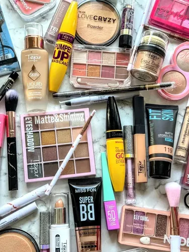 Combo Maquillaje X 25 Unidades Box Make Up Ideal Regalo