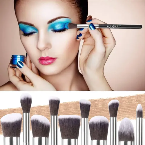 Set De Brochas Para Maquillaje Beakey, + Esponja + Limpiador