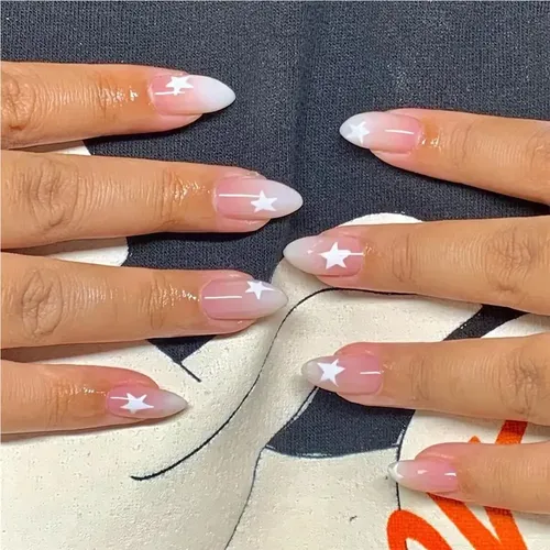 Uñas Con Degradado De Rosa A Blanco