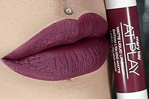 Labial Liquido Acabado Mate At Play Mary Kay Color Berry Strong