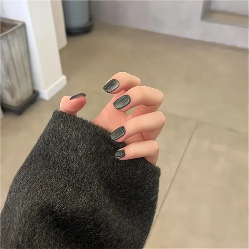 Uñas Cortas Ovaladas Con Ojo De Gato De Obsidiana
