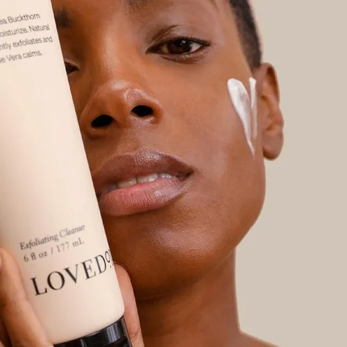 Limpiador Loved01 Exfoliante Para Rostro Y Cuerpo John Legen