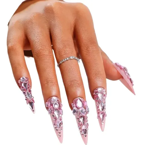 Uñas Postizas Largas Y Puntiagudas Con Incrustaciones De