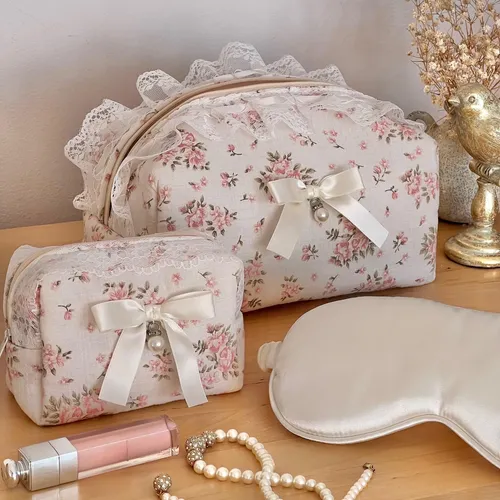 Set De Bolsitas De Maquillaje Cherry Ever After Floral Con M