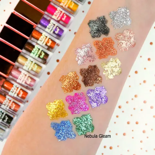 Sombra Liquida Star Party Liquid Eyeshadow Tono Nebulan Gleam (verde) Acabado Con Glitter Rude Cosmetics