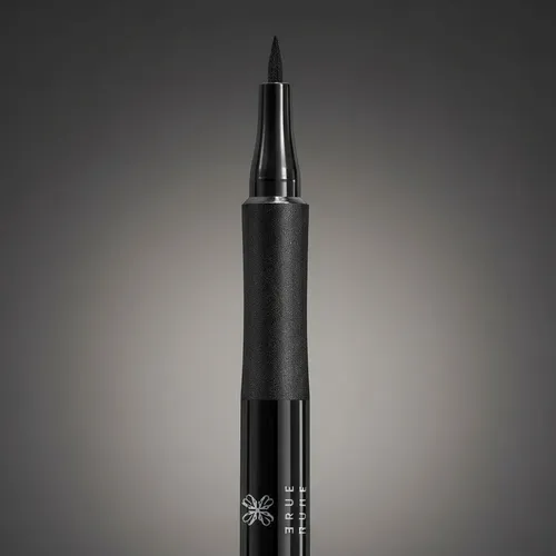 Delineador de ojos líquido Avon True Delineador Líquido Para Ojos Super Definition color black con acabado mate