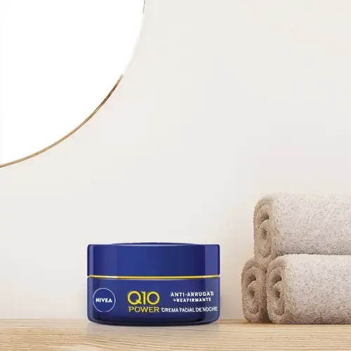 Nivea Crema Facial Antiarrugas Noche Q-10 Power 50 Ml