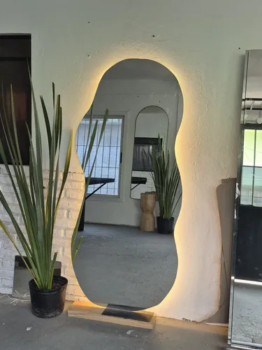 Espejo Irregular Luz Led 180×60