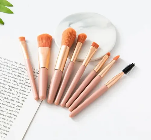Set Maquillaje Brochas Pinceles Pack X 8 Unidades En Estuche Color Rosa