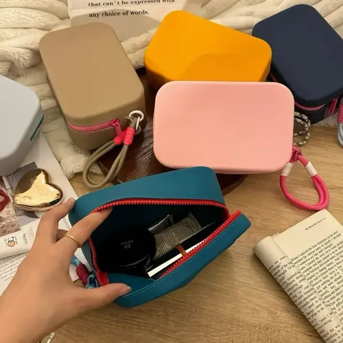 Ll Bolsa De Silicona For Guardar Brochas De Maquillaje [