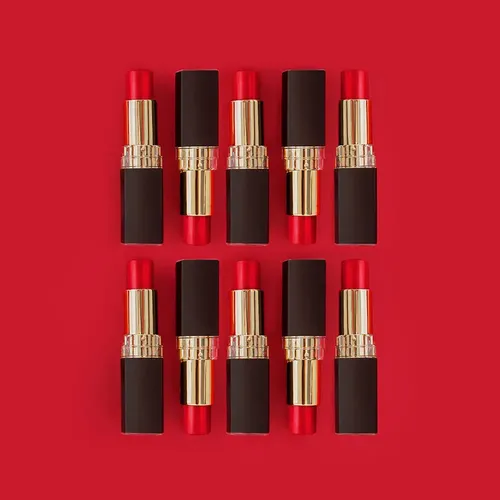 Labial Mate Regina Rojo Helena Larga Duración Hidratante y Nutritivo