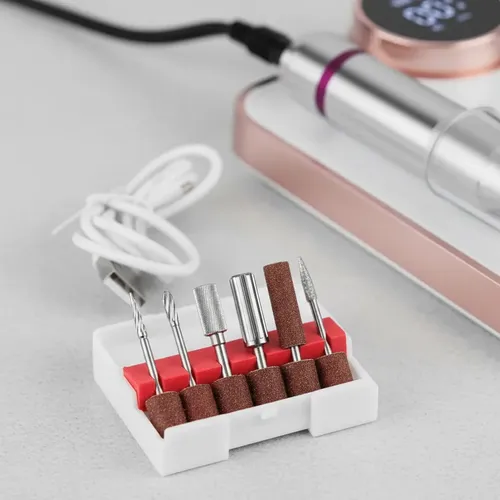 Torno Uñas Profesional Portátil Recargable Eloíse Manicura