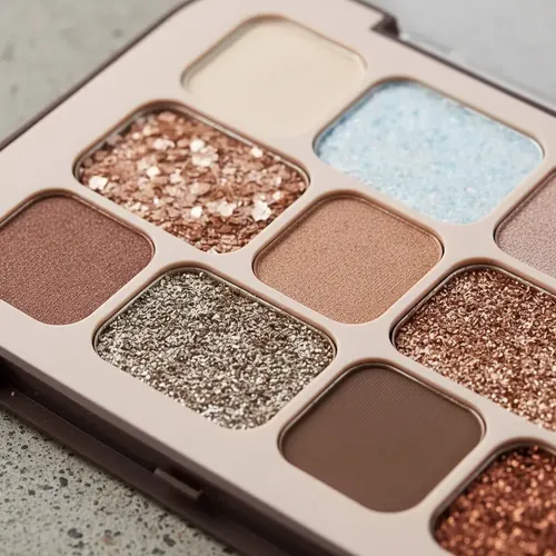 Paleta de Sombras Saniye Its Cocoa Chocolate de 12 Tonos
