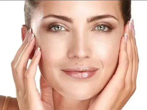 Crema Hidratante Exel con Aloe Vera y Vitamina E para Piel Seca