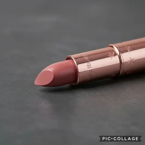 Mini Trío Icónico Charlotte Tilbury Labiales Nude Rojo Satinado Pack 3