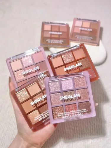 Paleta de Sombras Sheglam Glimmer And Gleams con 9 Tonos Brillantes