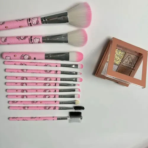 Set De 12 Brochas De Maquillaje Sanrio Hello Kitty – Ultra L
