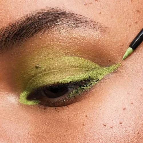 Avon Power Stay Delineador Líquido Para Ojos Larga Duración Color Lime Icon Efecto Mate