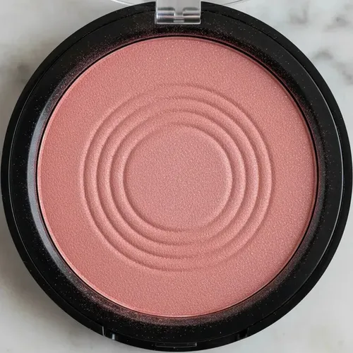 Rimmel – Rubor Maxi Blush
