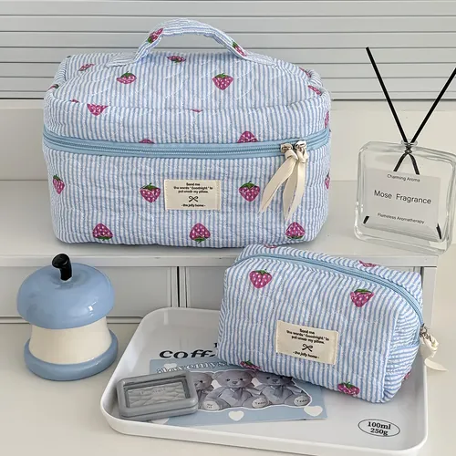 Bolsa De Cosméticos Azul Con Rayas De Fresa, Versátil, Portá Strawberry Stripe Blue Striped With Strawberry Print
