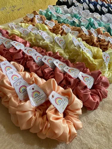 Scrunchies De Saten Pack X100 Mayorista Accesorio Antifrizz