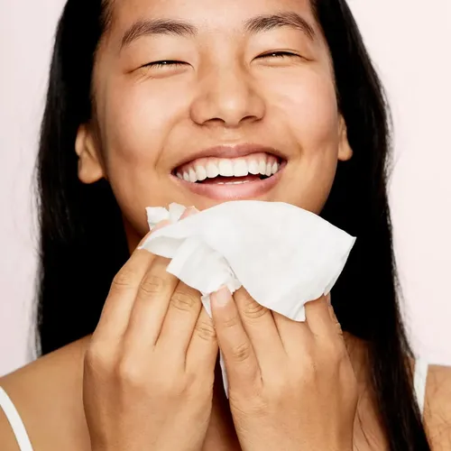 The Face Shop Rice Water Bright – Toallitas Desmaquillantes Coreanas con Agua de Arroz | Limpieza Rápida Multiusos | K-Beauty para Remover Maquillaje, Rímel y Grasa de Rostro y Ojos Sensibles
