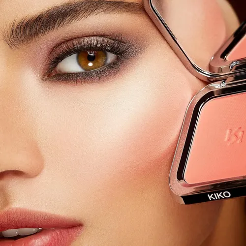 Rubor Kiko Milano En Polvo Compacto Tono Del Maquillaje 08 Universal Peach