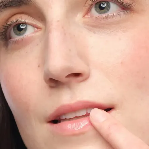 El Serum Exfoliante Labial Pha 5% de The Ordinary