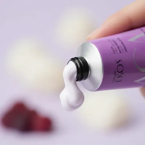 Crema Hidratante Pulpa Para Manos De Acai Natura Ekos 75 G