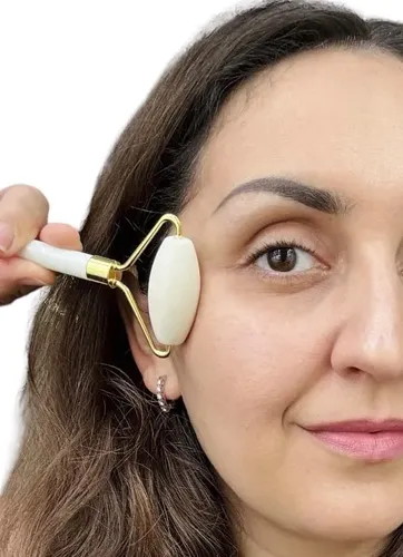 Rodillo Facial Y Gua Sha Jade Masajeador Corporal Blanco